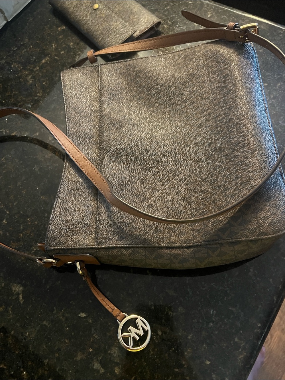 Michael Kors Gray Signature Monogram Messenger Bag - Picture 3 of 10